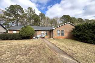 EAST PACES DR - 250/252 - Photo 1 of 1