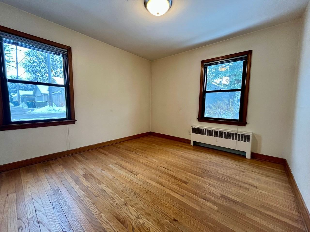 7254 W. Center St. - Photo 6 of 20