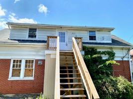 featured image of 746 Summit Avenue