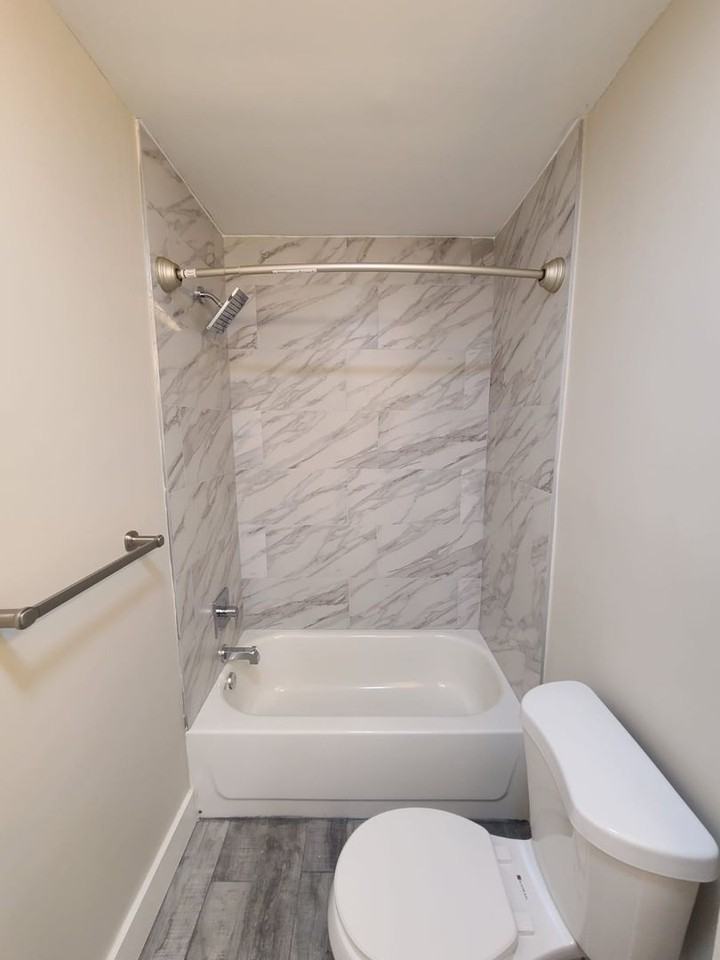 Rockland Apartments - Photo 5 of 7