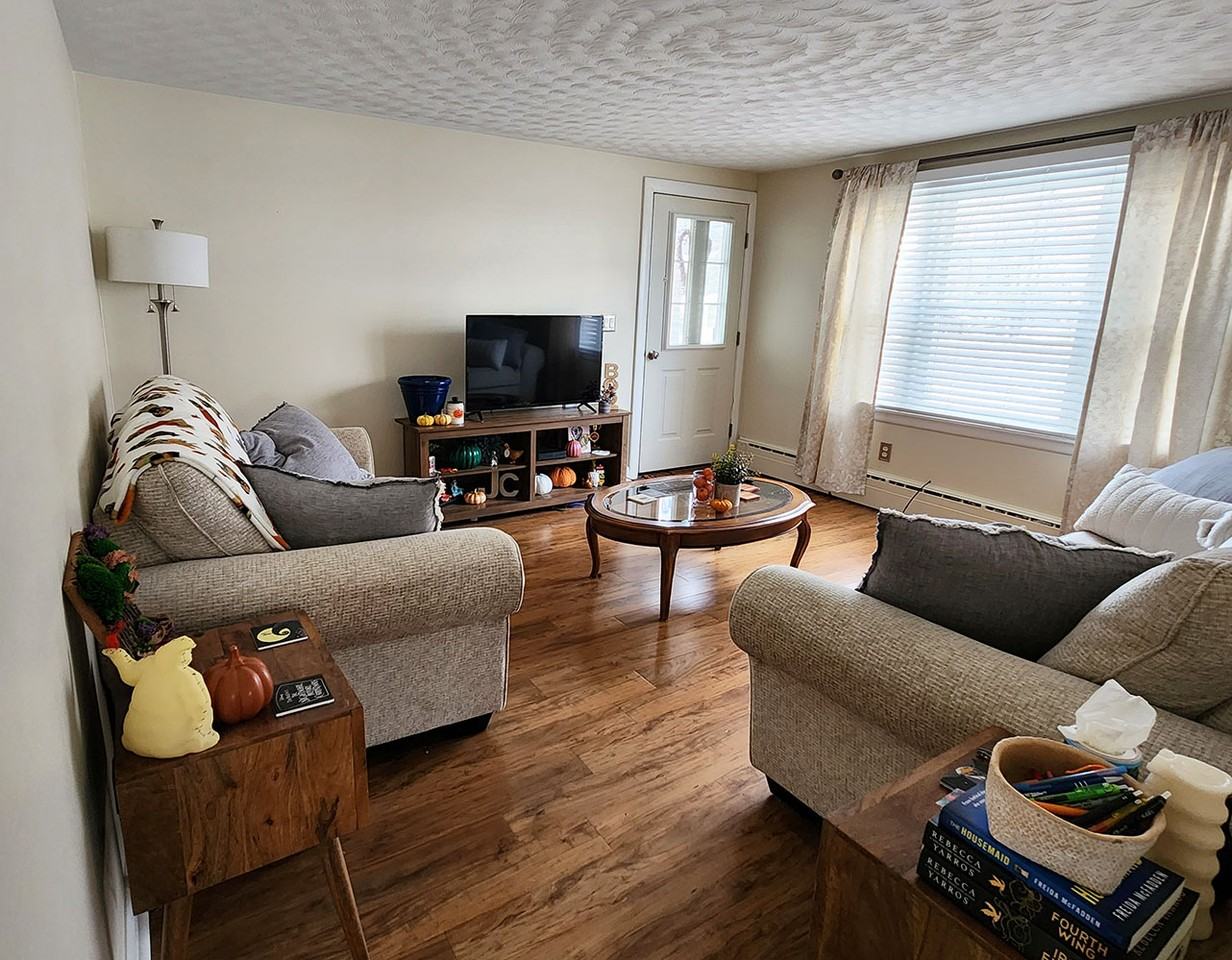 216 5th St #1stFL - Photo 6 of 16