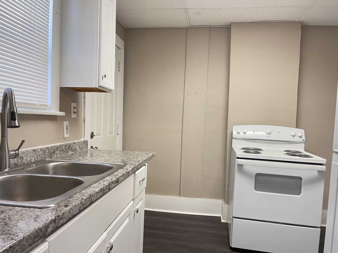 16 Victory Ct #18 - Photo 5 of 19