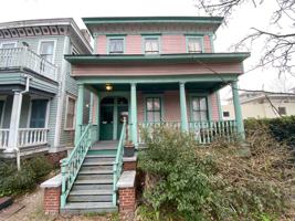 featured image of 118 East Anderson Street