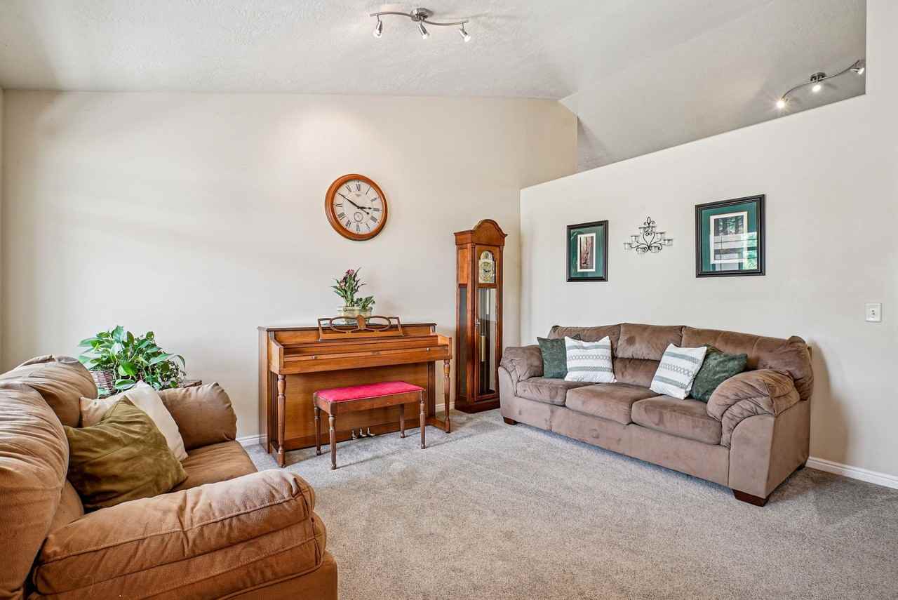 340 Wrathall Lane #NA - Photo 3 of 12