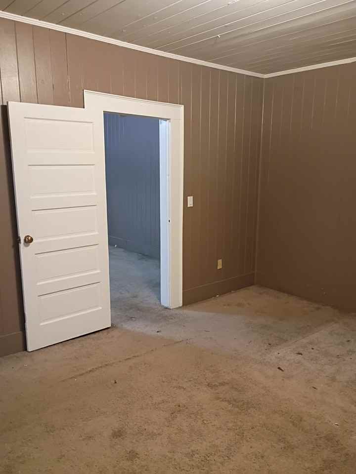 540 S Saint Andrews St #2 - Photo 4 of 6