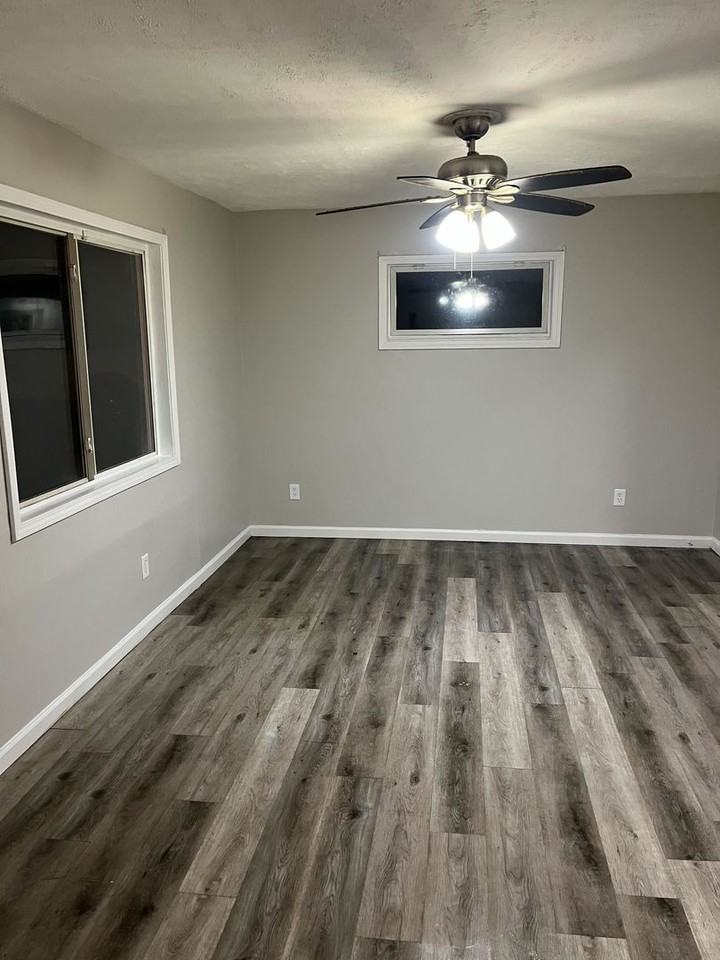 394 Avenue a - Photo 2 of 10