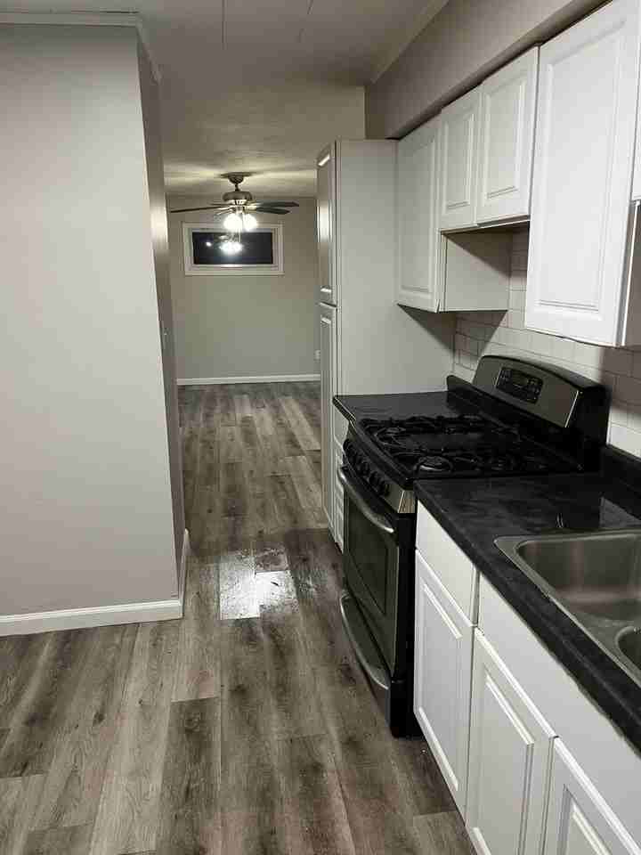 394 Avenue a - Photo 4 of 10