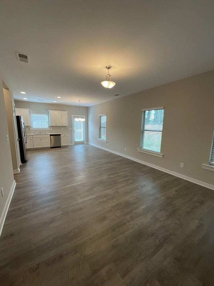 76 Ballington Way - Photo 4 of 23