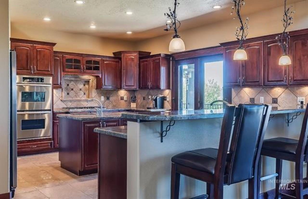 9757 W Lanktree Gulch Rd - Photo 7 of 34