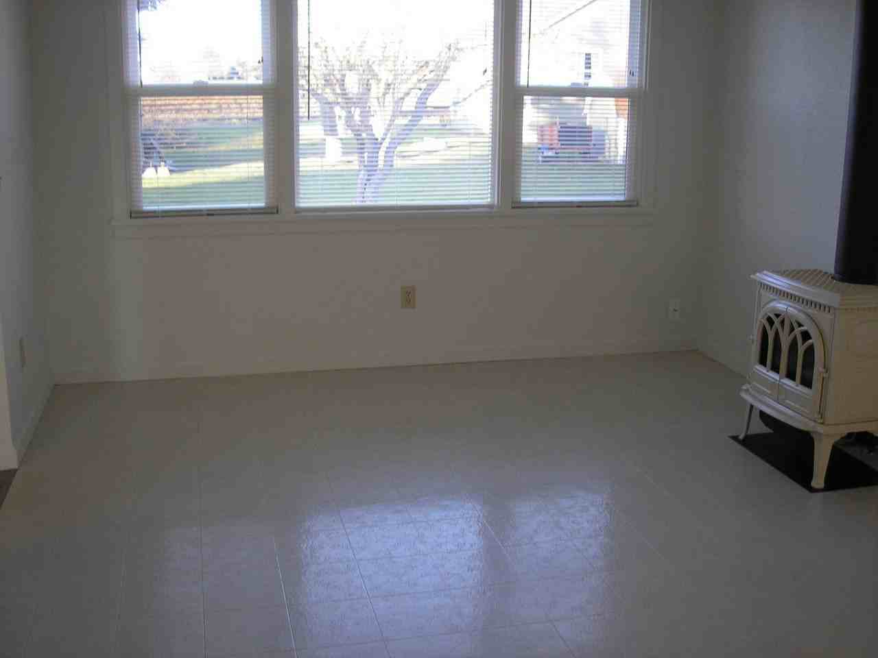 18423 Cascade St - Photo 6 of 16