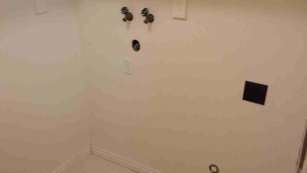 311 2300 North - Photo 5 of 9