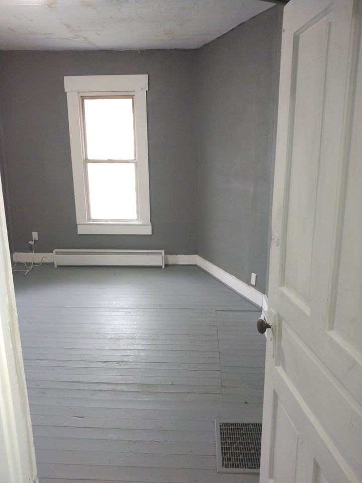 616 Buckhannon Avenue - Photo 6 of 7