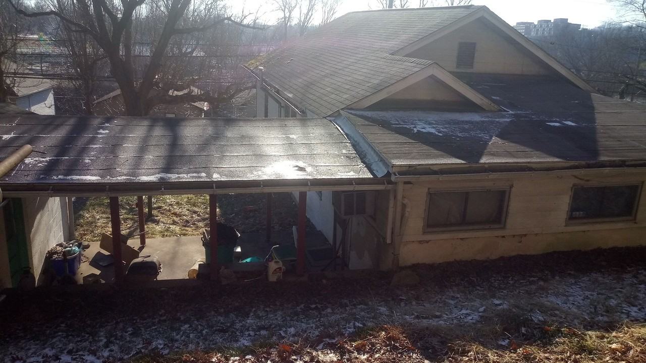 843 Milford St - Photo 4 of 9