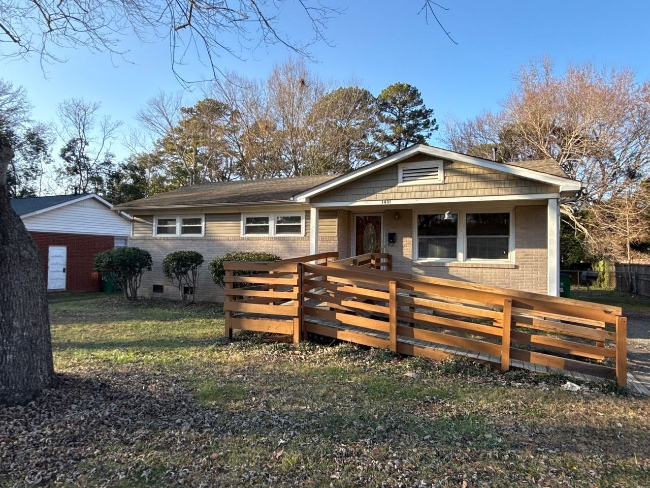 1431 Woodhill Ln - Photo 2 of 17