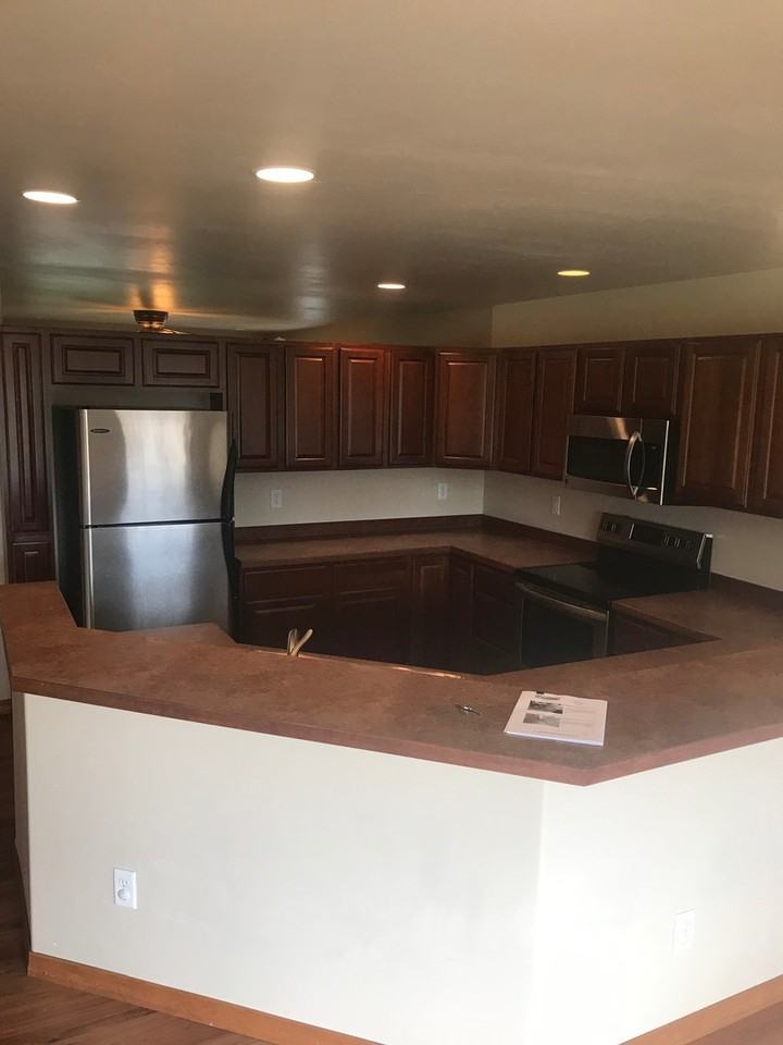 489 Woodman Drive - Photo 4 of 24