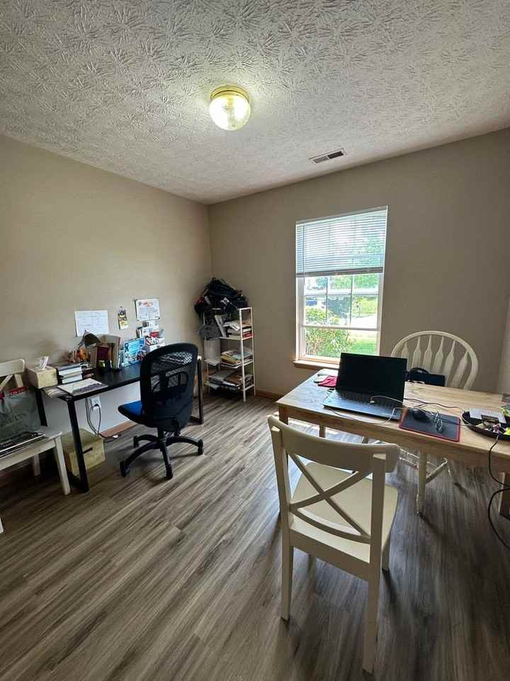 1900 Halyard Street - Photo 5 of 7