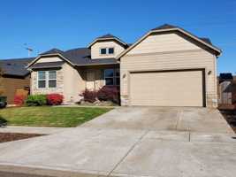 featured image of 482 Eagle Feather Street Northwest