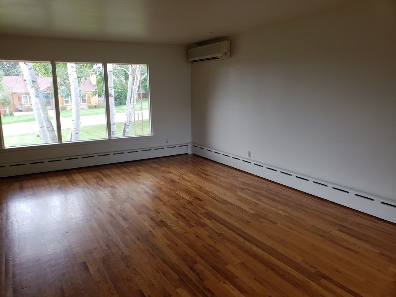 3721 Mccomb Ave - Photo 5 of 20