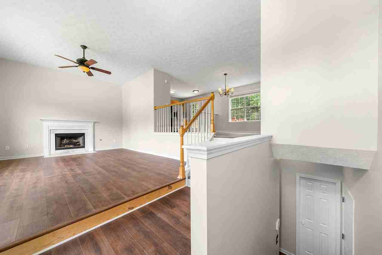 62 Austin Bridge Ln - Photo 2 of 19