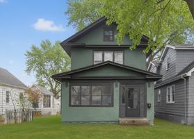 featured image of 712 Cedar Lake Road South #NA