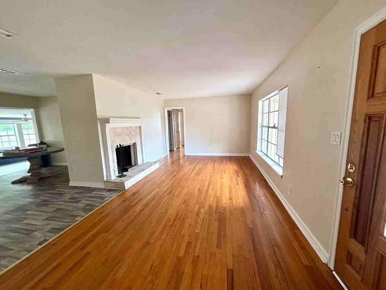 1206 Buena Vista Blvd - Photo 2 of 27