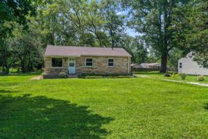 featured image of 1909 Mayfair Drive