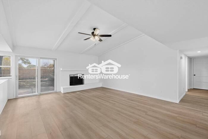 1228 Jabbet Cir - Photo 4 of 41