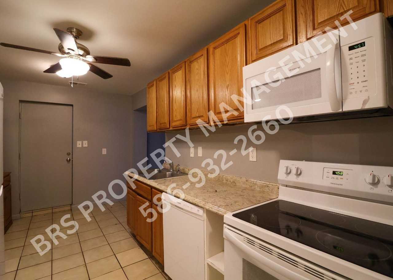 8063 Lozier Avenue - Photo 4 of 10