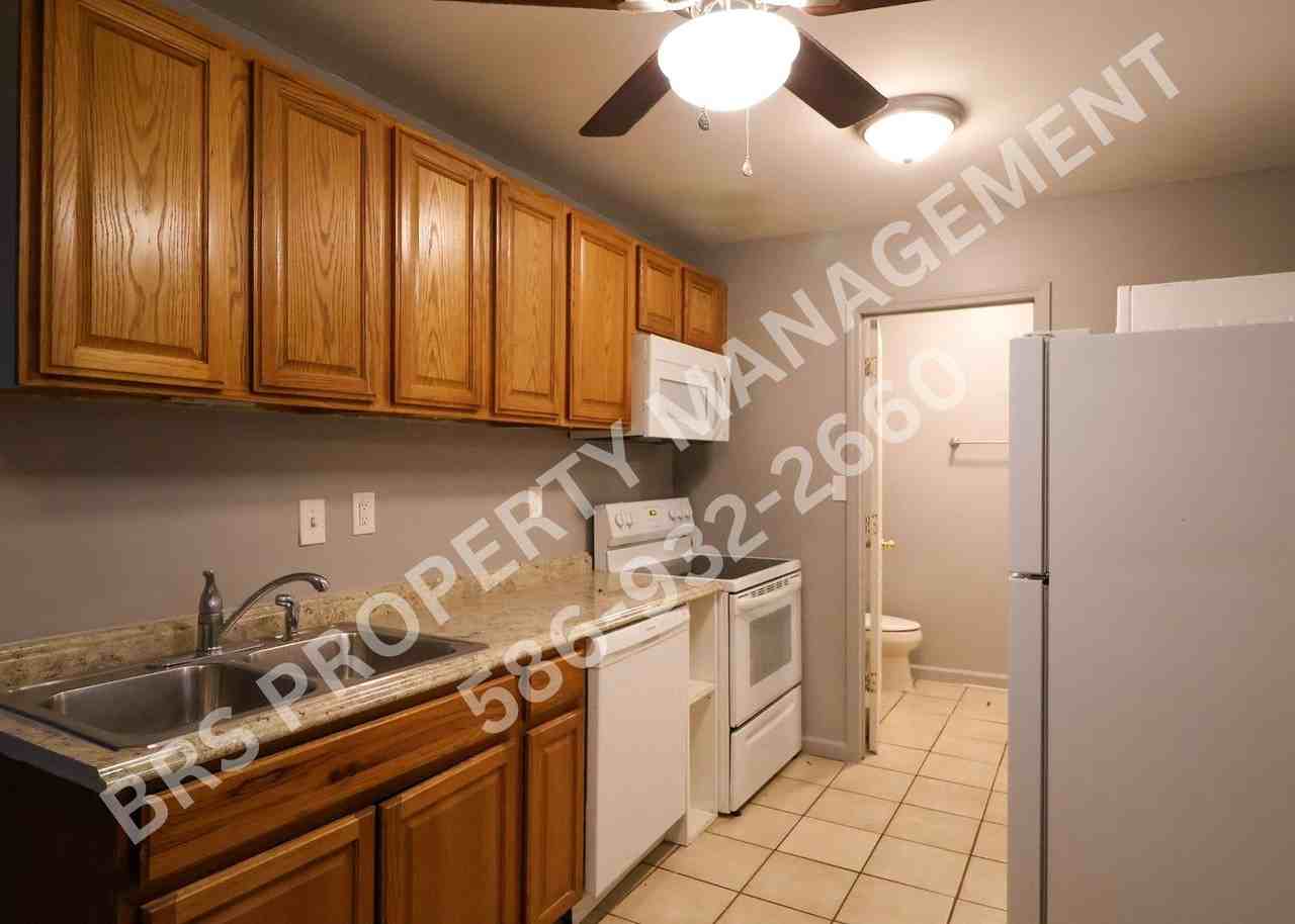 8063 Lozier Avenue - Photo 5 of 10