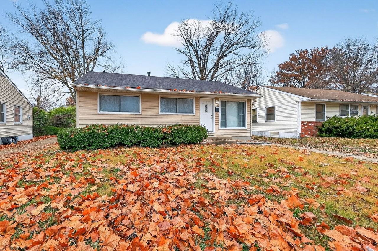 219 Presley Dr - Photo 2 of 29