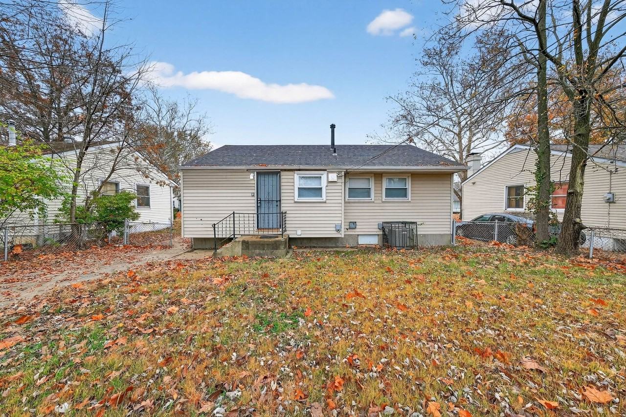 219 Presley Dr - Photo 4 of 29