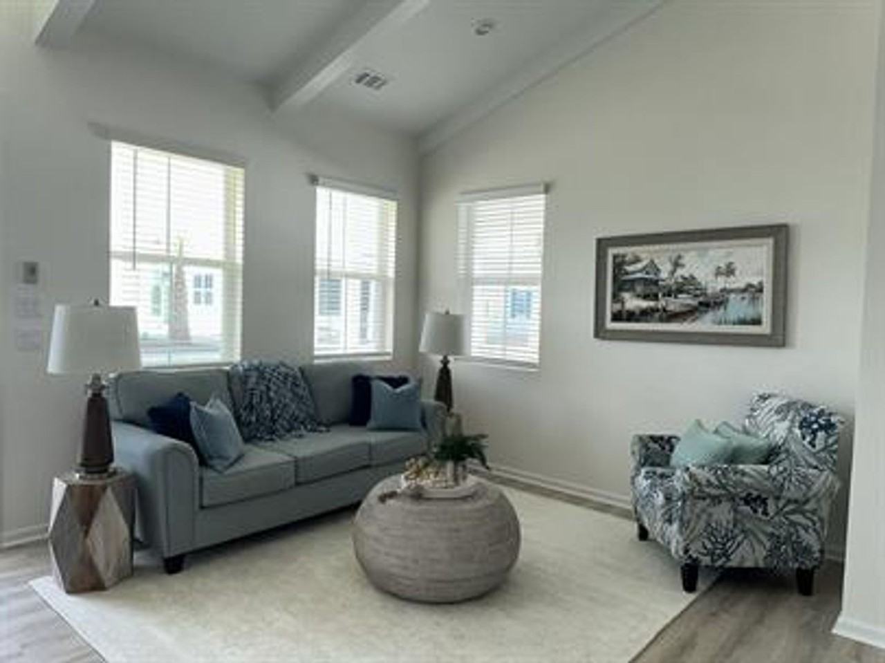 190 Seaplane Dr - Photo 6 of 20