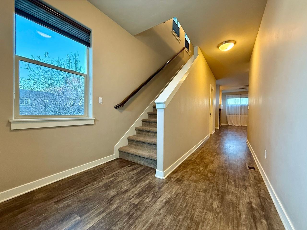 150 Sw 30th St - Photo 7 of 35
