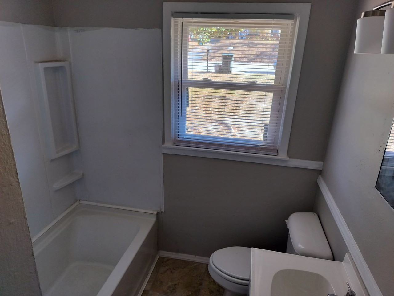 4038 Village Dr - Photo 7 of 13