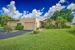 featured image of 4195 Lakewood Boulevard