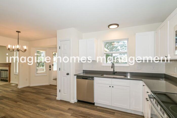 1342 Apple Valley Drive - Photo 7 of 21