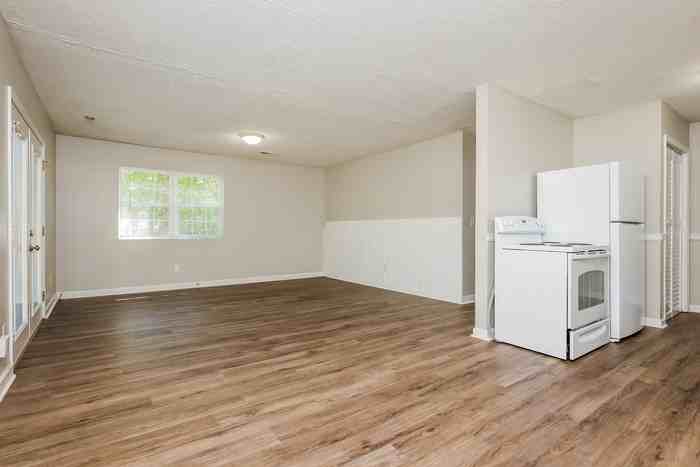 512 Old Fort Dr - Photo 7 of 13