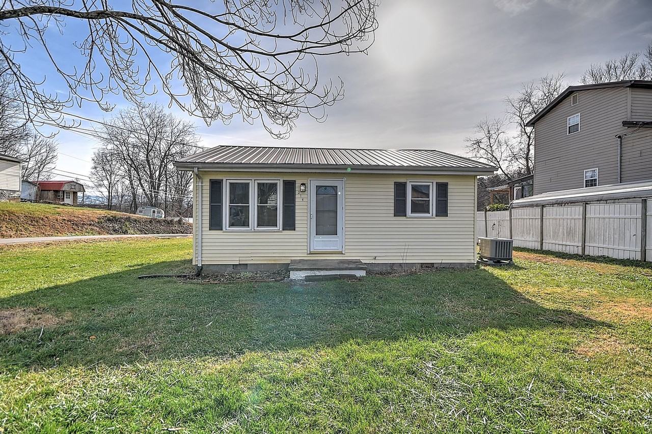 214 Taylor Ave - Photo 3 of 27