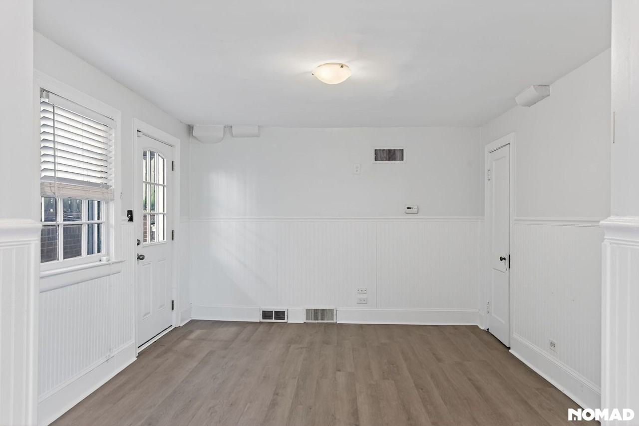 821 Onslow St - Photo 7 of 31