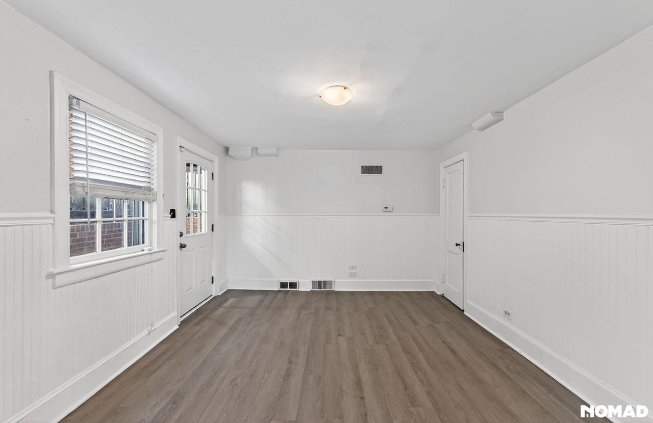 821 Onslow St - Photo 5 of 31