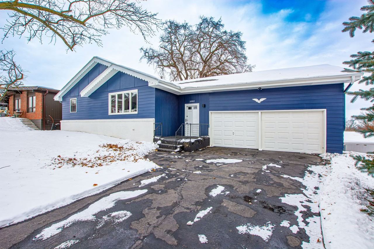 2352 Lincoln Street - Photo 2 of 40