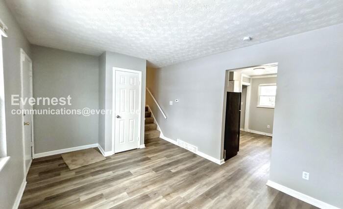 3415 Bremen St - Photo 6 of 44