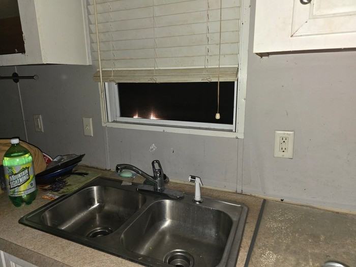 222 Farmington Rd - Photo 7 of 12