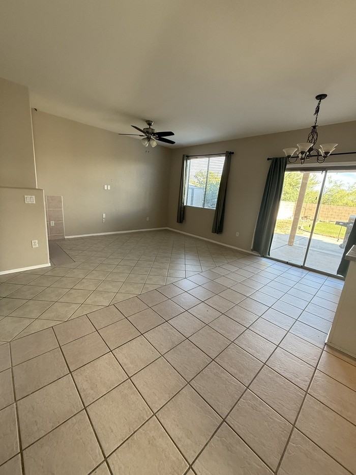 10229 E Prospect Vista Way - Photo 7 of 30