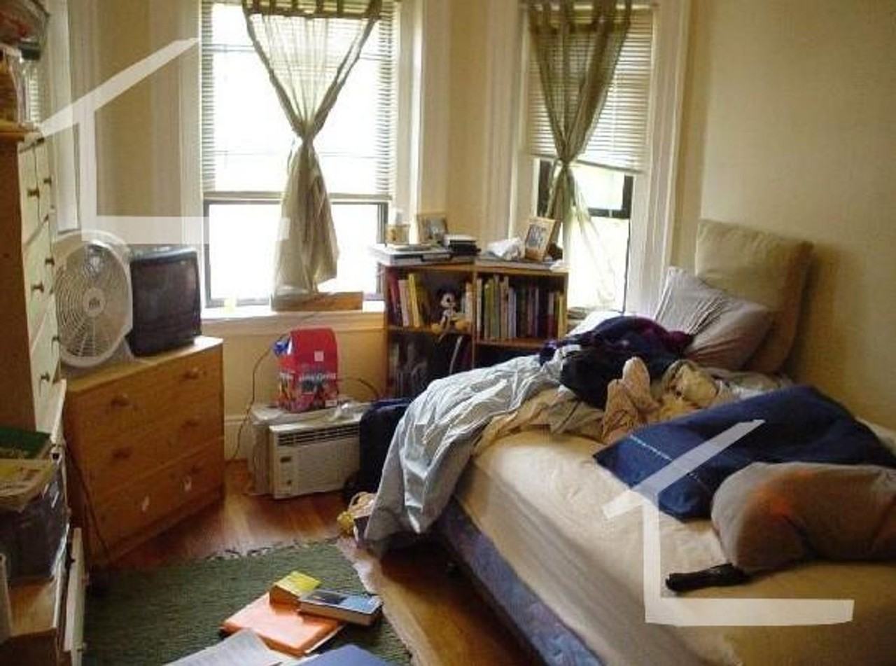 48 Babcock St - Photo 2 of 14