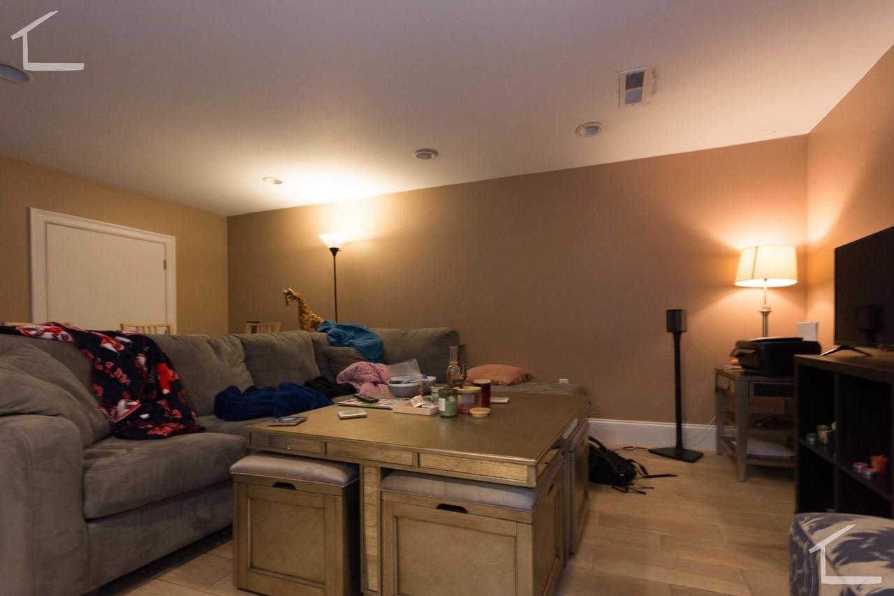 17 Saint Lukes Rd - Photo 2 of 7