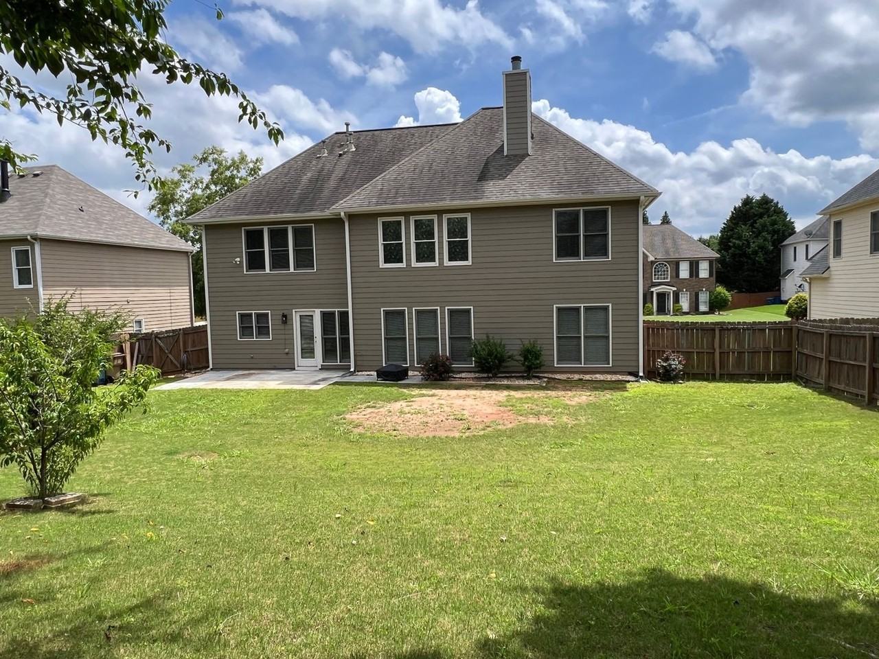 2176 Malden Hill Dr - Photo 2 of 30