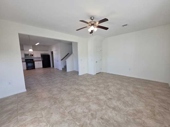8810 Post Oak Lane - Photo 2 of 8