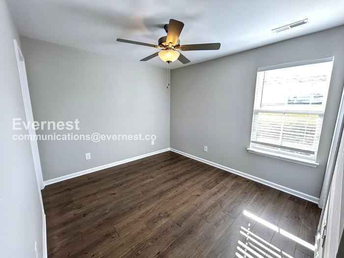 246 Tara Ct - Photo 6 of 14