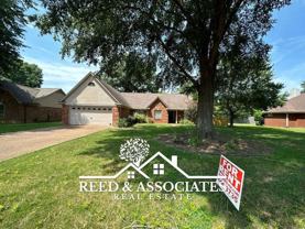 304 East White Road - Photo 1 of 1